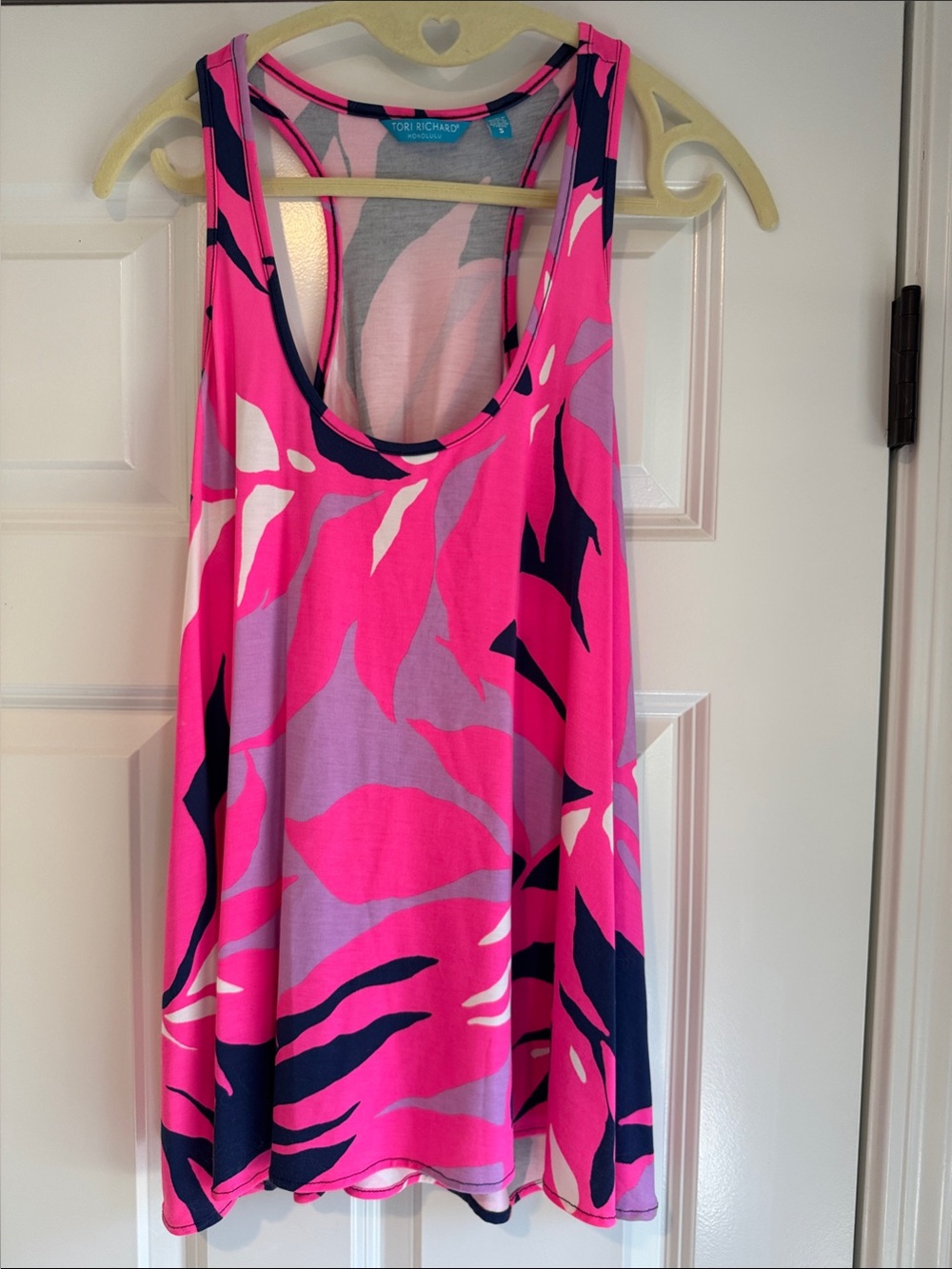 Tori Richard Hot Pink Navy Lavender Abstract Racerback Tank